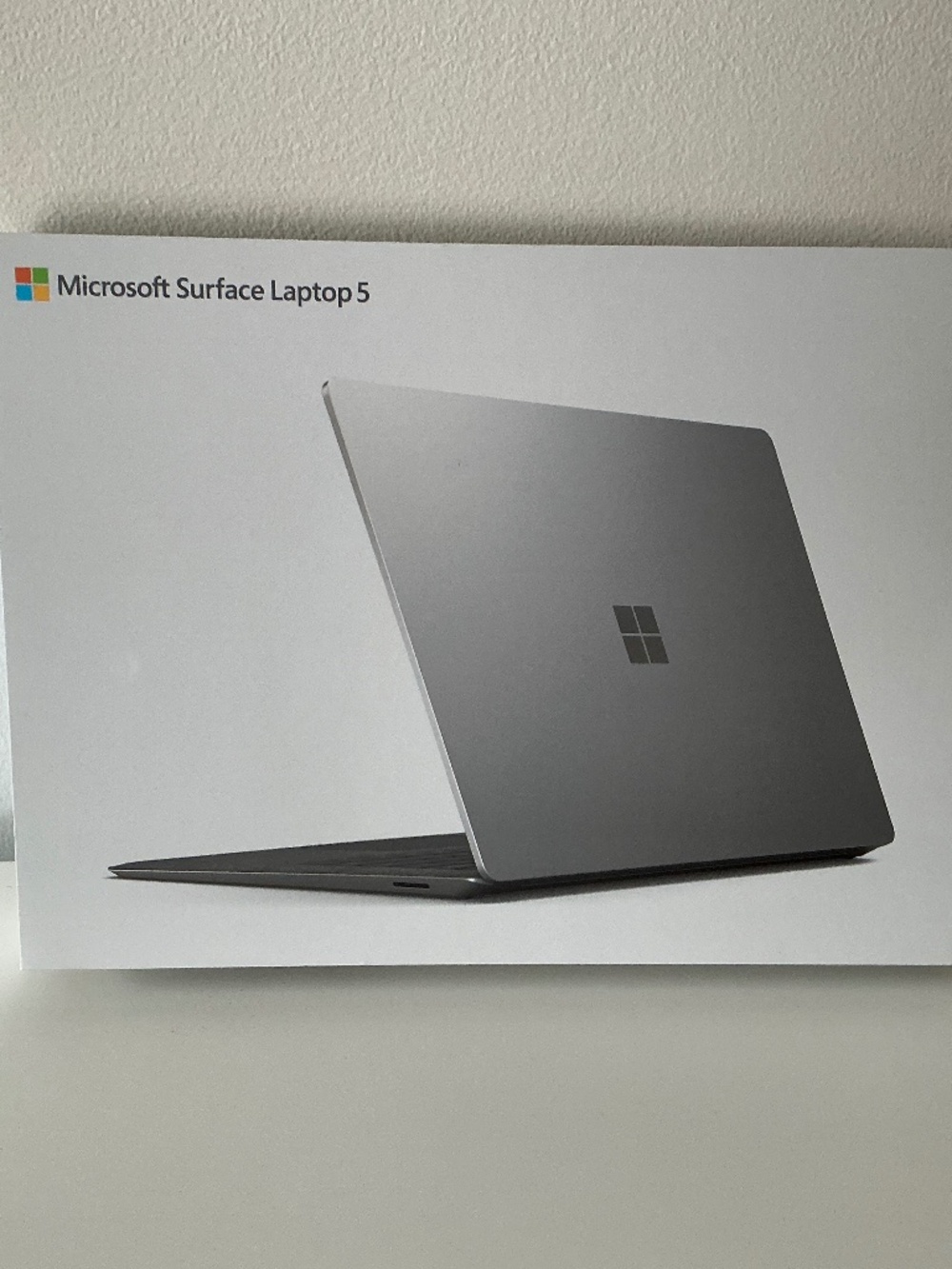 Microsoft surface Laptop i5